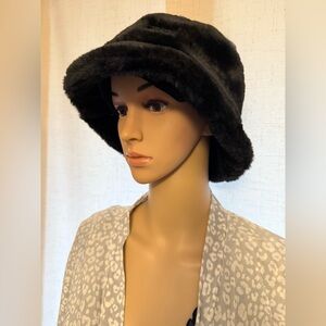 Madden NYC black faux fur bucket hat. Never worn. One size.